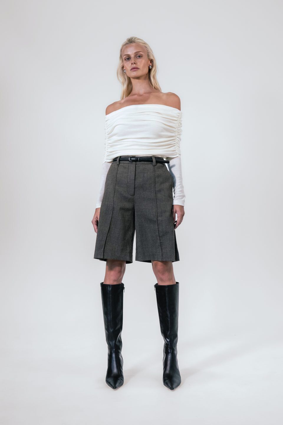 Chloe Merino Wool Top | Black - YANETH